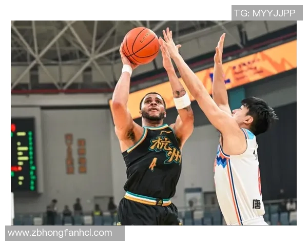 惊天大冷！2023-2024赛季CBA联赛上海队爆冷出局，广东队逆袭晋级半决赛